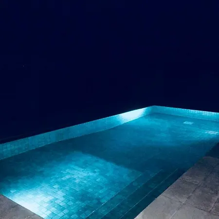 Villa Luxury Morden Elegance Pafos