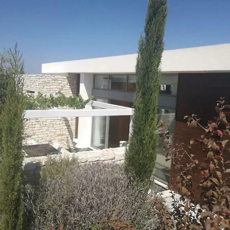 Luxury Morden Elegance *